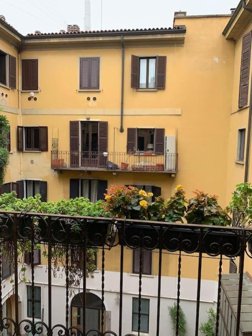 La Casa Alle Colonne - Navigliapartments Mailand Exterior foto